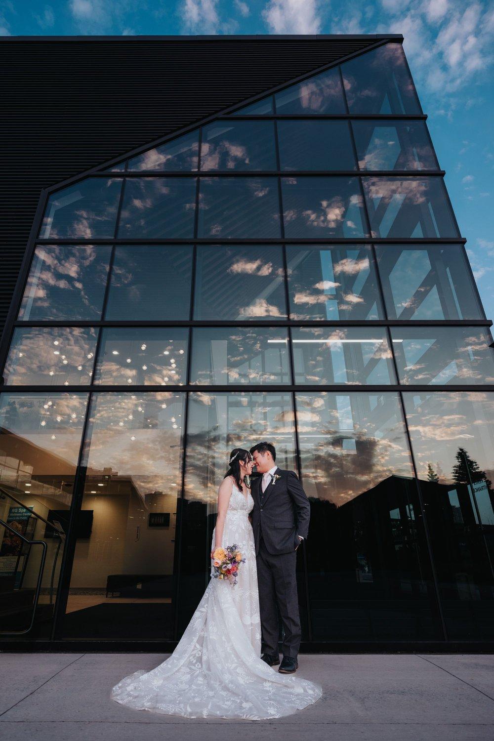 carousel-hero-element image-7